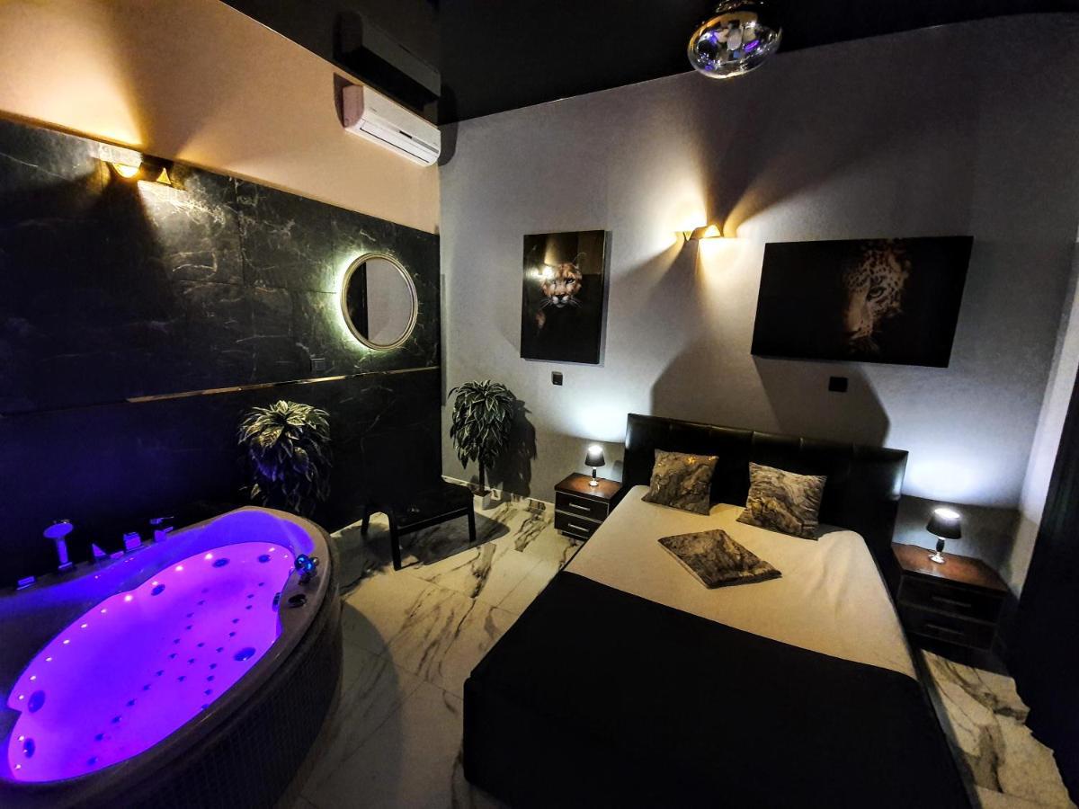 Apartament Z Jacuzzi Krakow Rynek — Photos 3